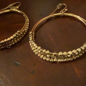 Free Shipping: Hoop Earrings